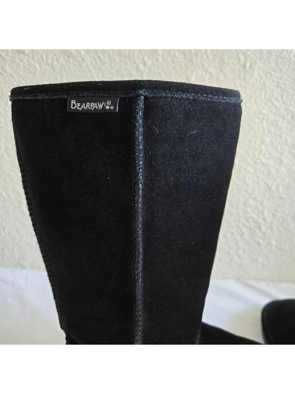 BEARPAW BOOTS 'ELLE' 12' HIGH BLACK SUEDE WOMENS WOOL SHEEP SKIN SIZE 8 - Picture 6 of 15